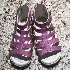 Umi gladiator 7 pink all leather worn once